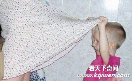 二B啊！多脑残的父母